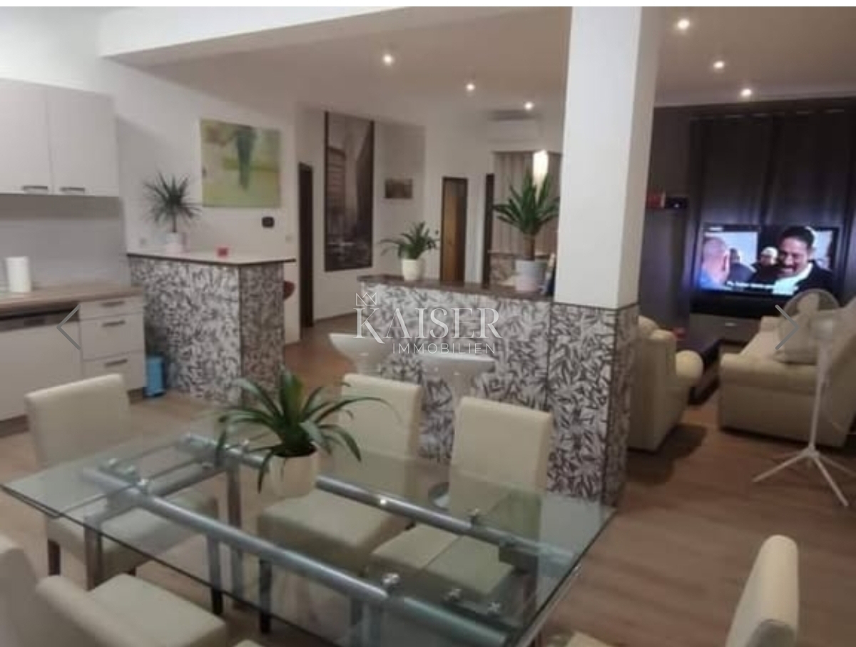 Квартира PULA, 301.000 €