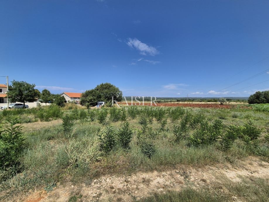 Terreno POREČ, 140.400 €