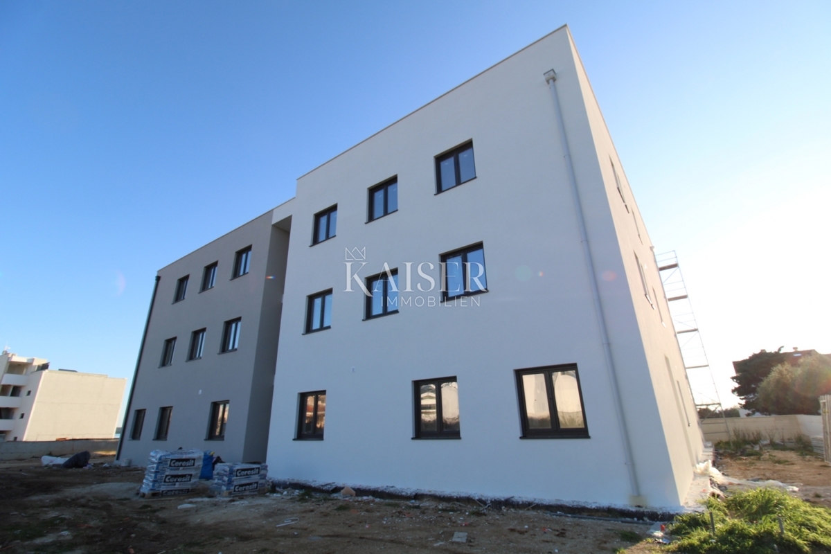 Appartamento PRIVLAKA, 390.000 €