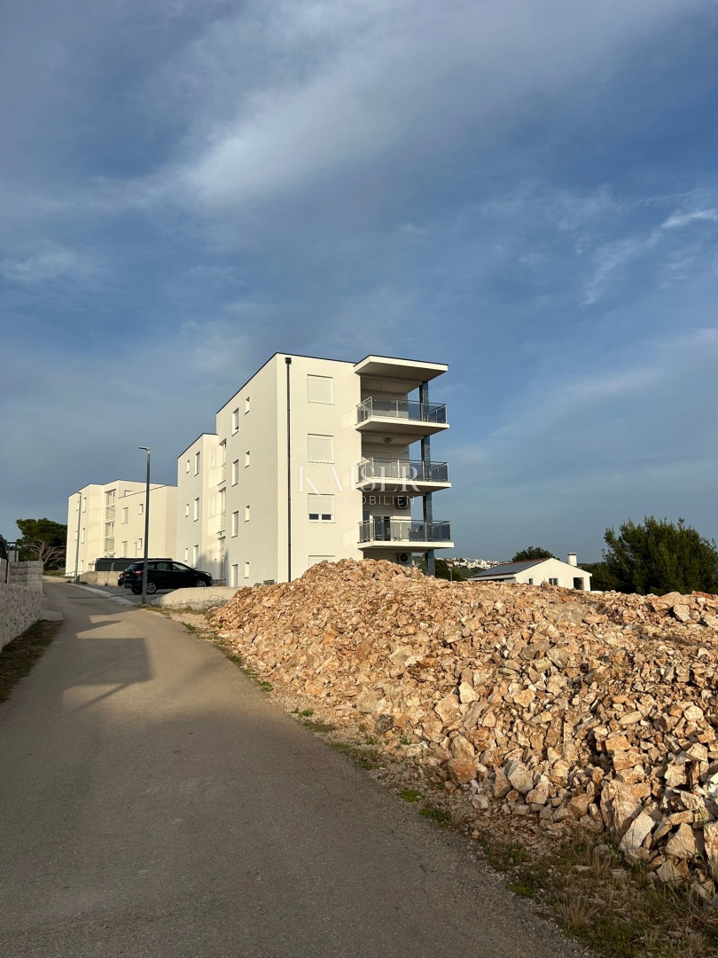 PRIMOŠTEN