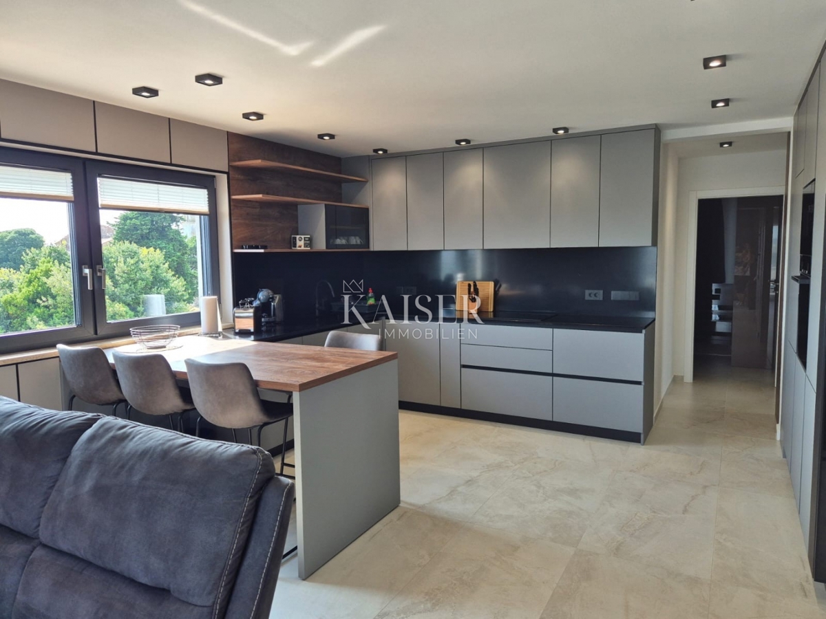 Istria - Poreč, luxury apartment with sea view and elevator