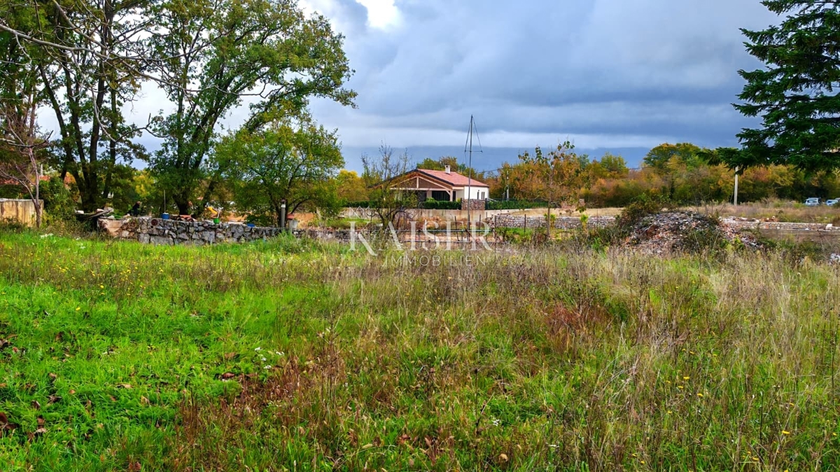 Terreno KRK, 107.000 €
