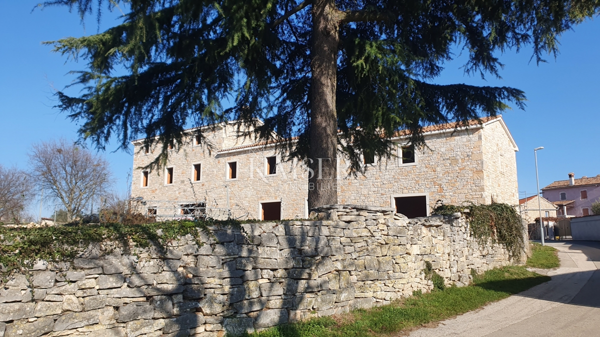 SVETI LOVREČ PAZENATIČKI