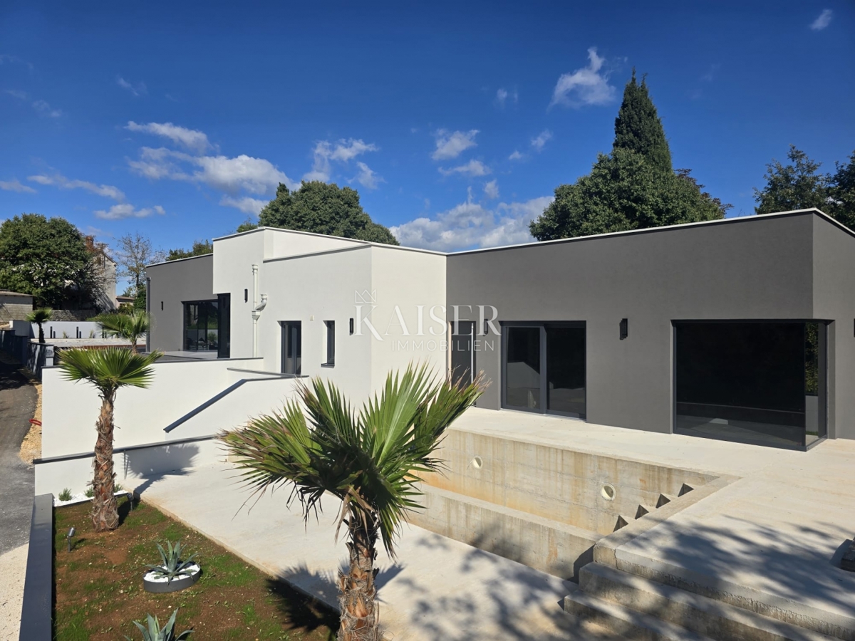 Дом BARBAN, 452.000 €