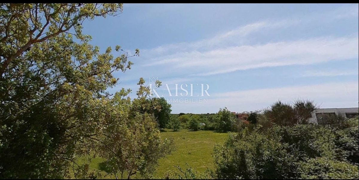 Участок MEDULIN, 427.000 €