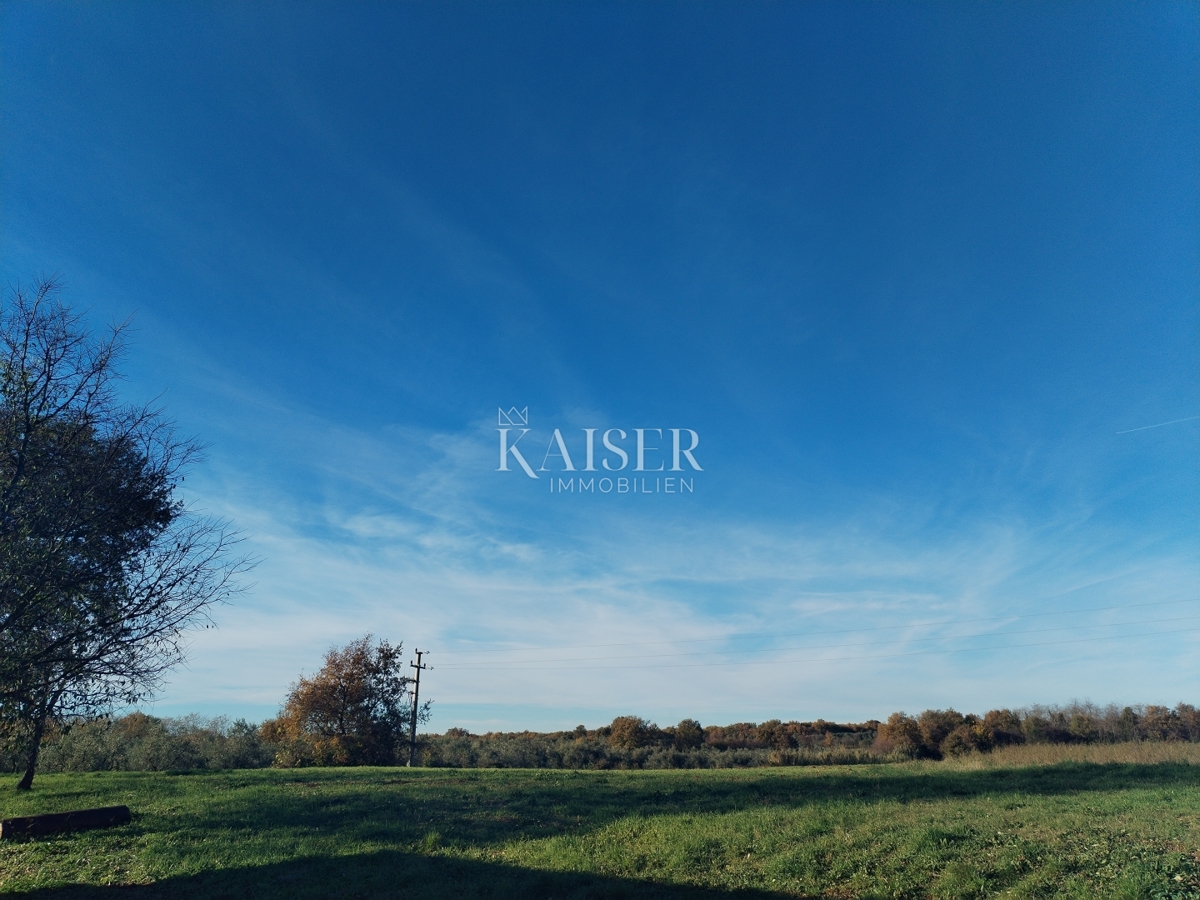 Terreno BRTONIGLA, 156.000 €