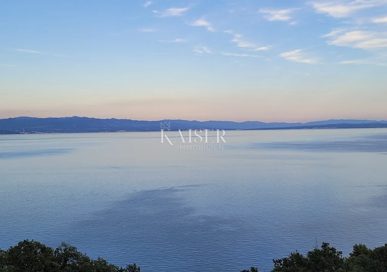 Участок LOVRAN, 560.000 €