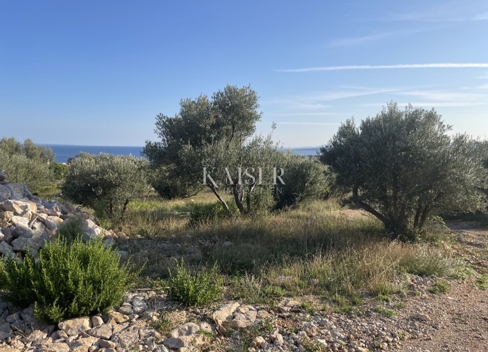 Terreno KRK, 513.699 €