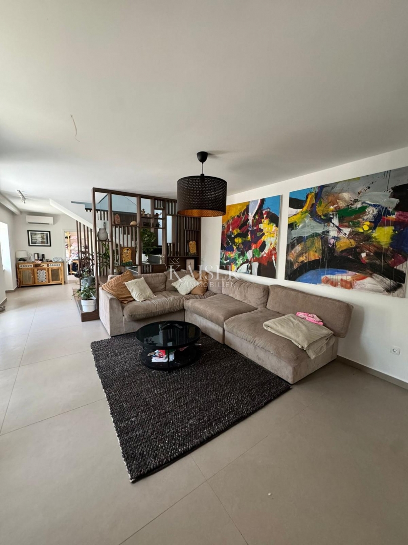 Дом KOSTRENA, 750.000 €