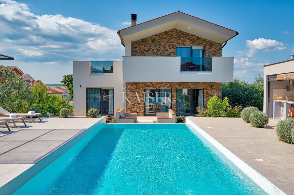 Casa VODNJAN, 1.040.000 €