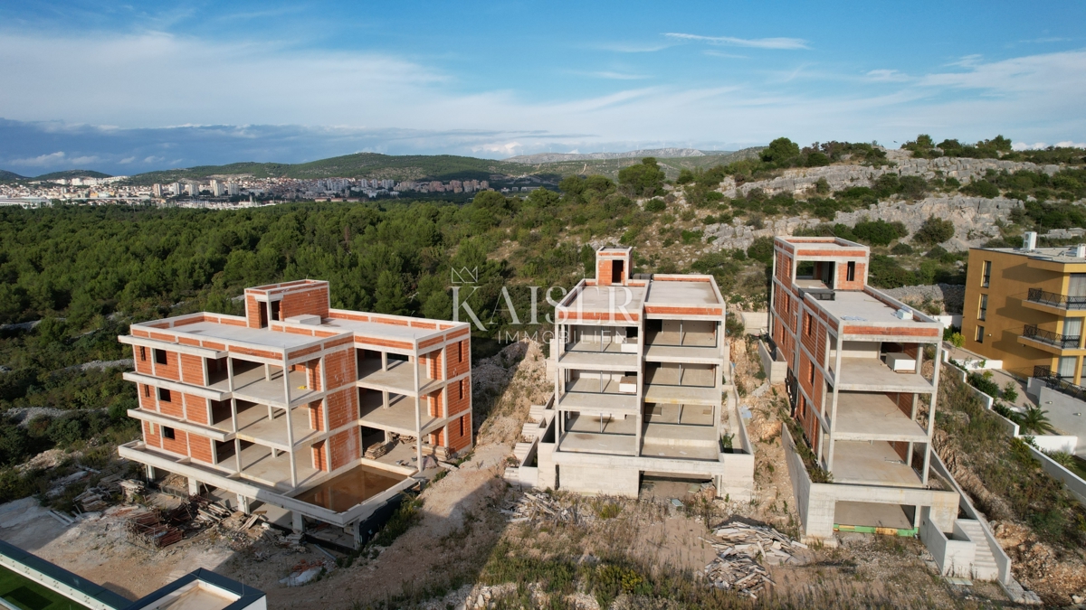 Участок ŠIBENIK, 4.500.000 €