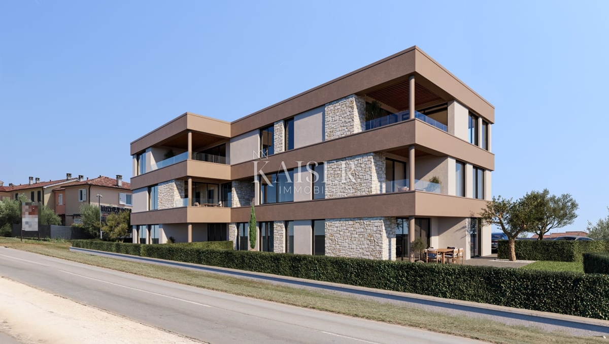 Istra, Poreč okolica - trosoban stan u prizemlju i pogledom