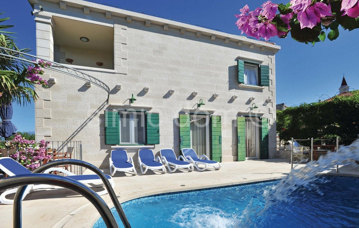 Casa BRAČ, 1.000.000 €