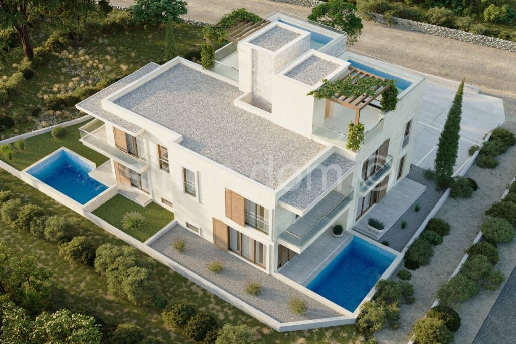 Дом VODICE, 450.000 €