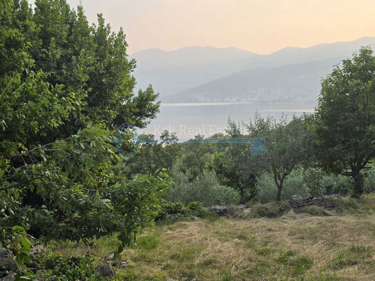 RIJEKA - VELIKO GRAĐEVINSKO ZEMLJIŠTE BLIZU MORA – 3