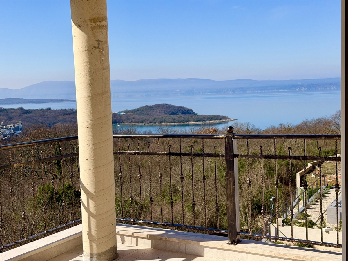 Appartamento KRK, 415.000 €