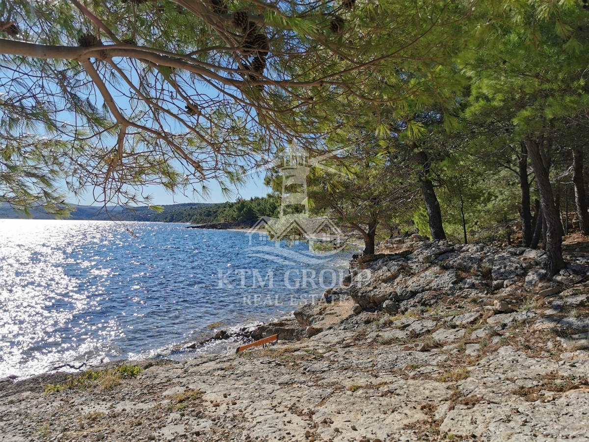 Terreno NOVIGRAD, 42.000 €
