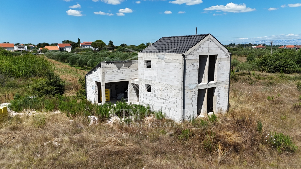 ZEMUNIK DONJI
