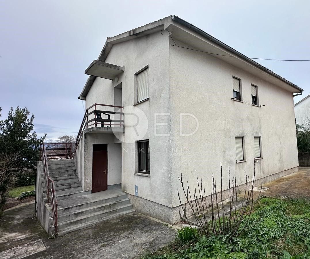 OTOK KRK, MALINSKA - KUĆA S PROJEKTOM ZA VILU S BAZENOM – 2