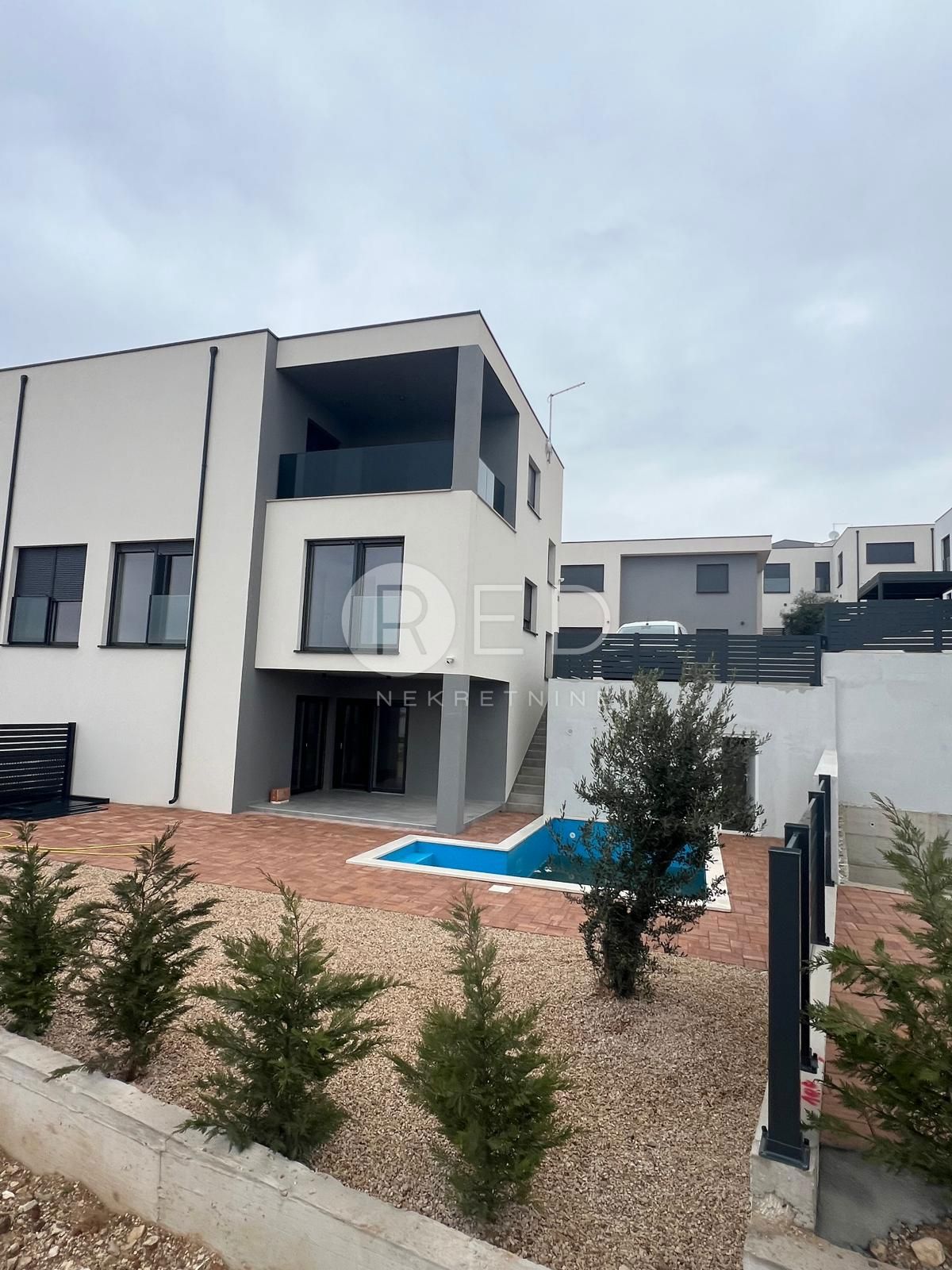 Flat Vodice, Grgurev Ante Kukurev, 170m2