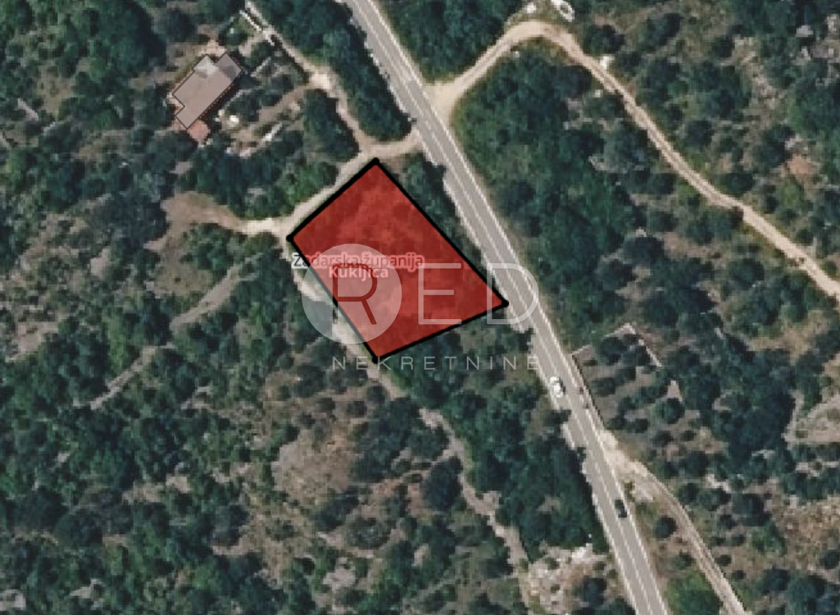 Terreno UGLJAN, 193.610 €