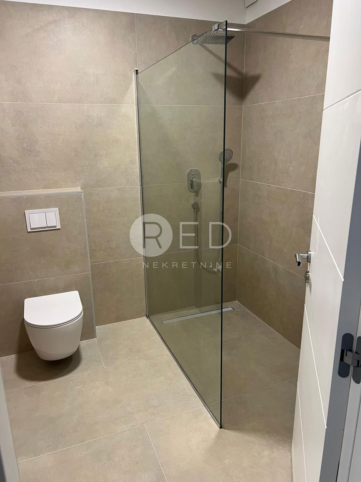 Appartamento VODICE, 379.000 €