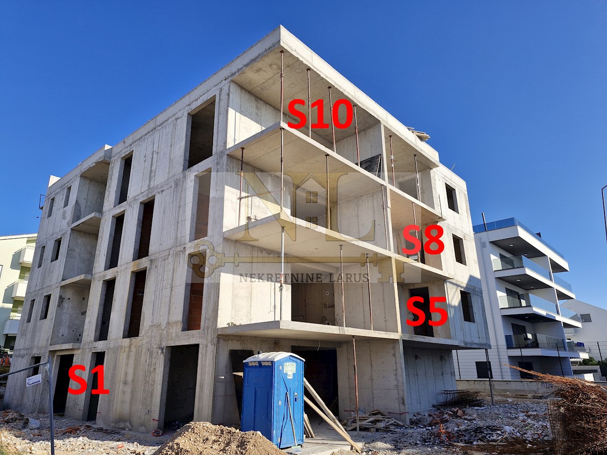 Appartamento ČIOVO, 240.000 €