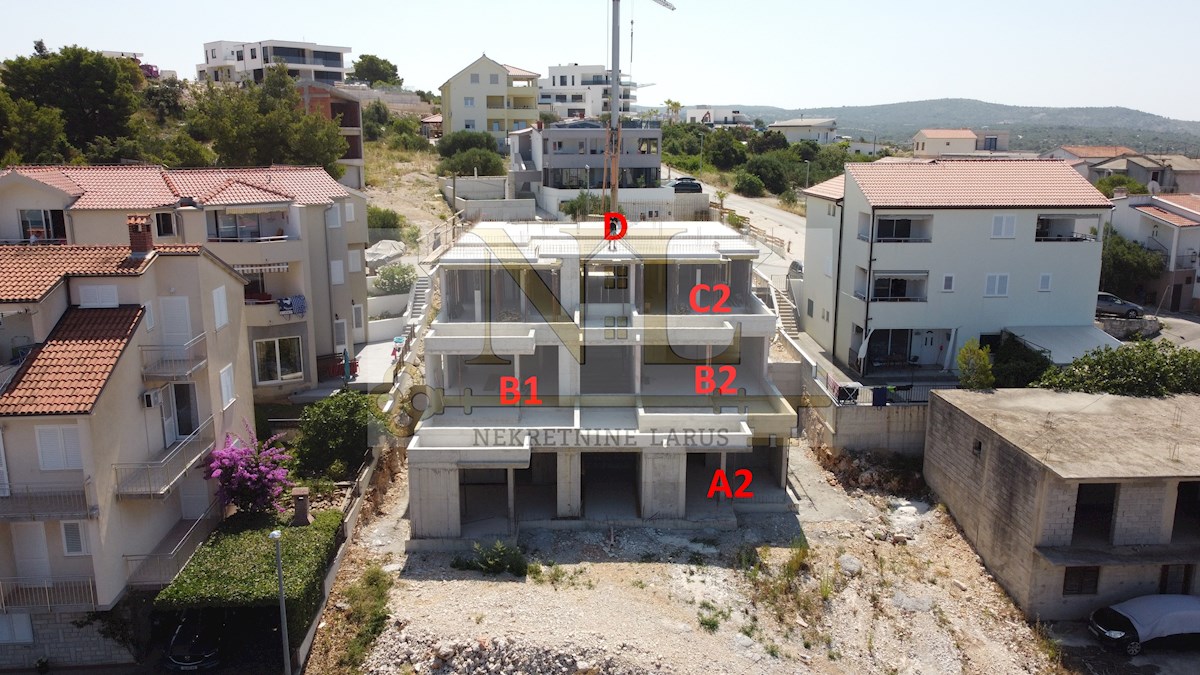 PRIMOŠTEN