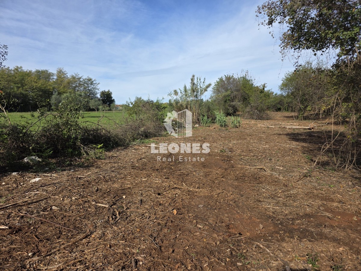 Terreno UMAG, 106.500 €
