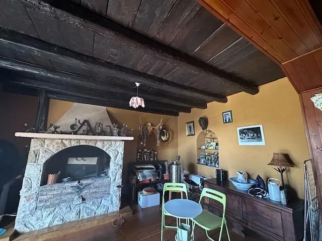 BUJE