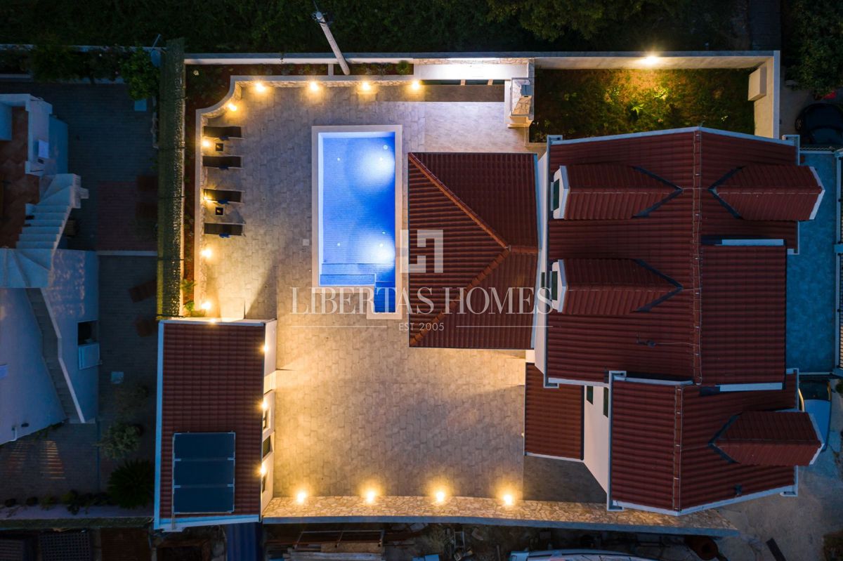 Дом DUBROVNIK, 1.175.000 €