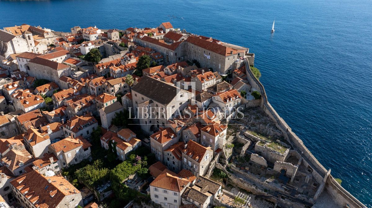 Дом DUBROVNIK, 450.000 €