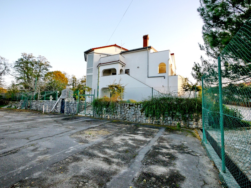 DOBRINJ