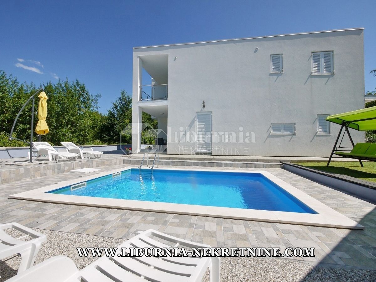 Дом KRK, 310.000 €
