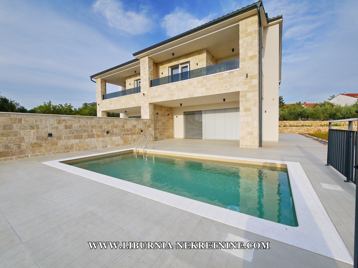 Casa KRK, 750.000 €