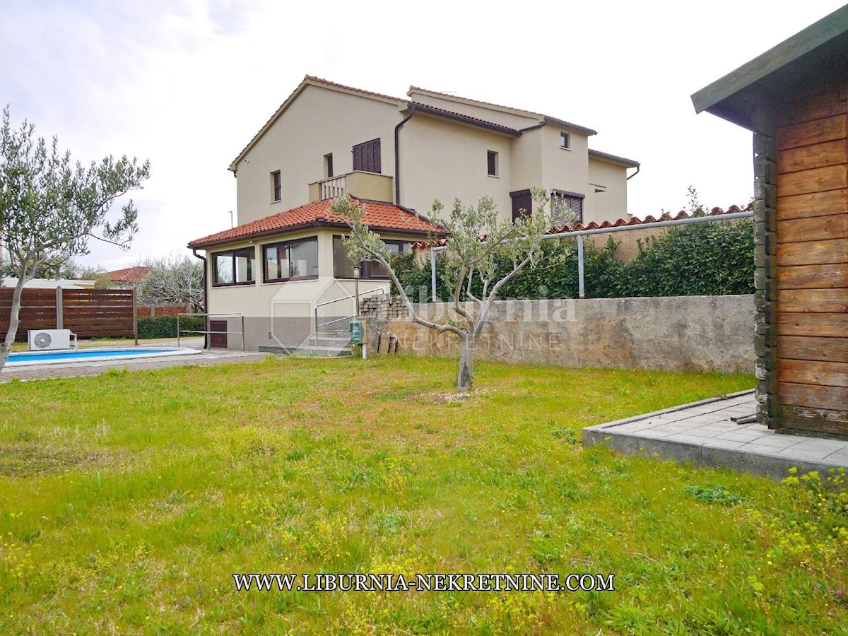 Дом KRK, 985.000 €