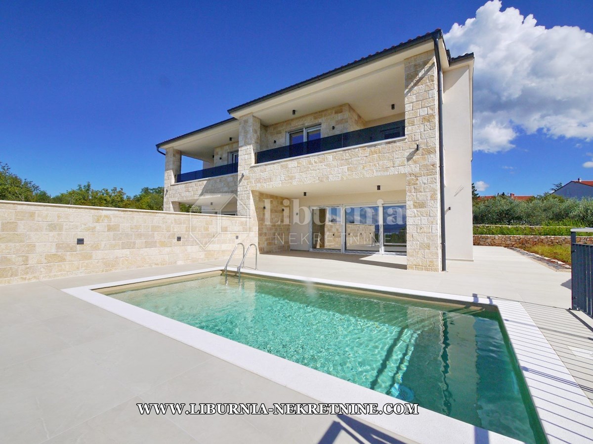 Дом KRK, 750.000 €