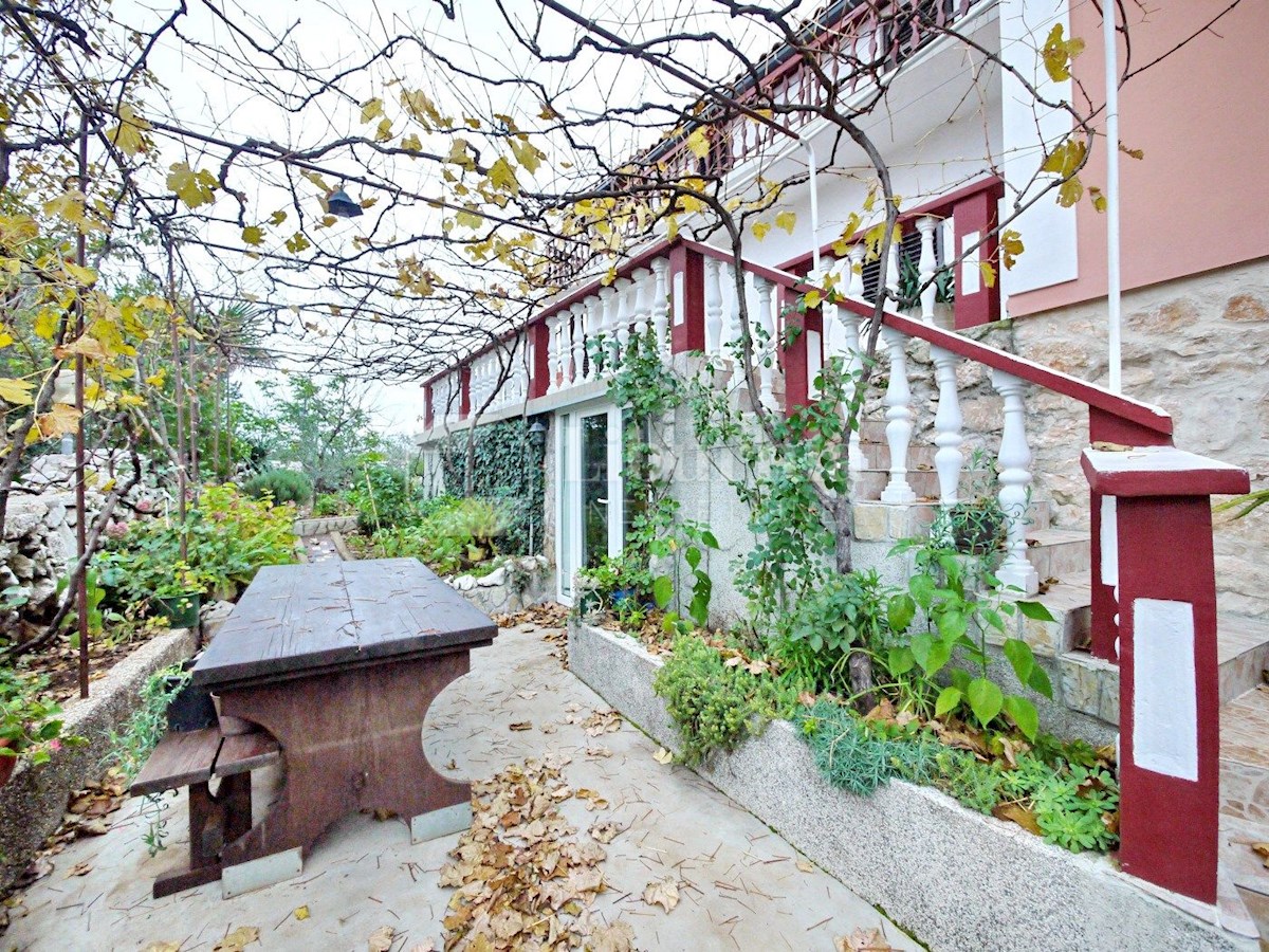 DOBRINJ