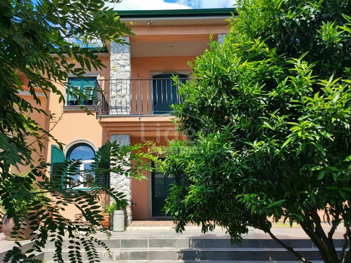 KOSTRENA