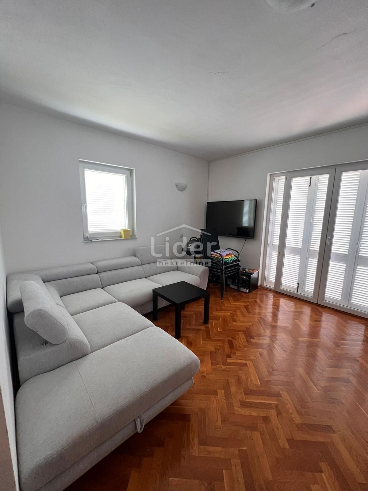 Apartma Barbat na Rabu, 64m2 – 2