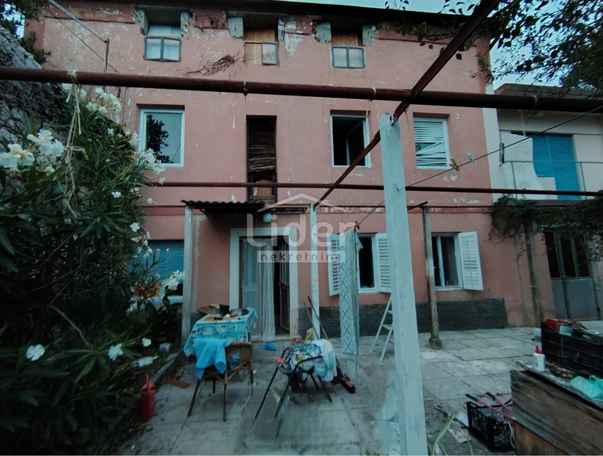 Дом VINODOLSKA OPĆINA, 174.000 €