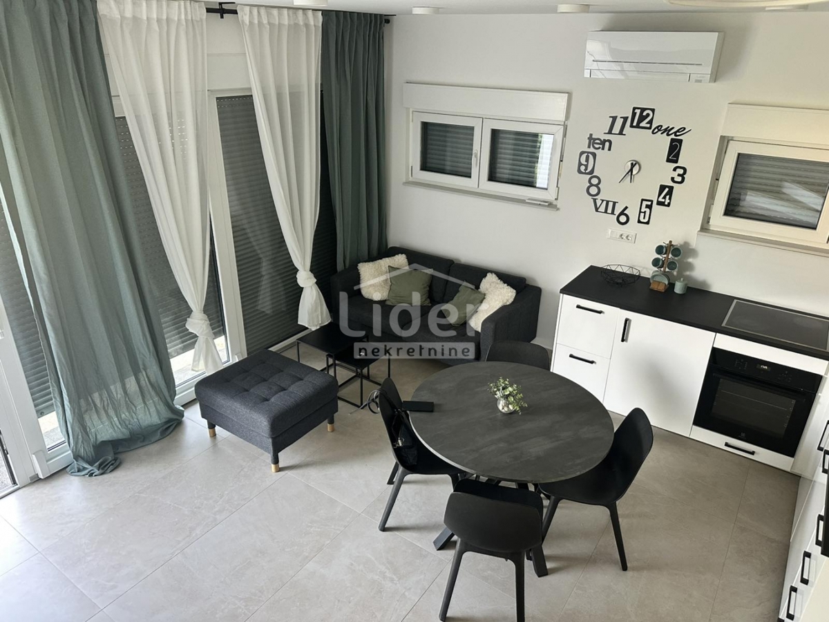 Wohnung Kostrena 42m2 – 3