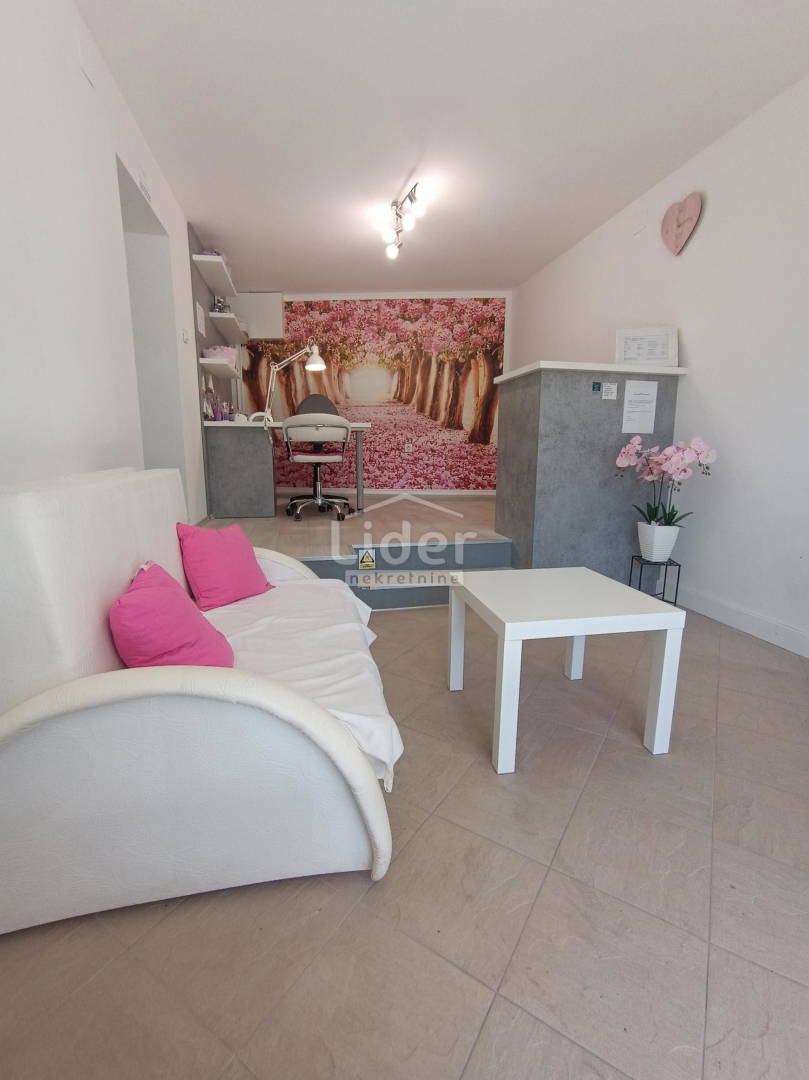 Коммерческая площадь RIJEKA, 550 €