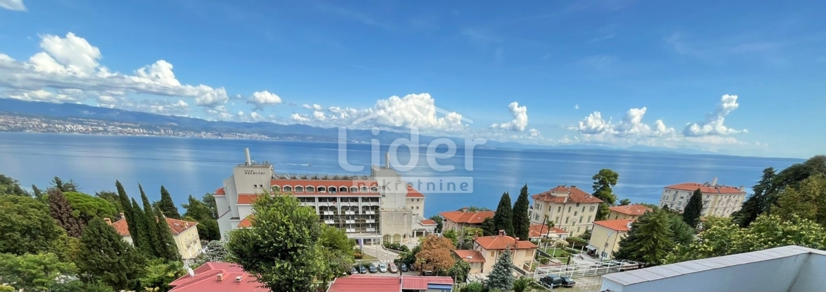 Appartamento LOVRAN, 220.000 €