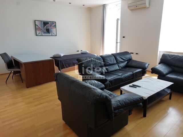 Квартира RIJEKA, 1.000 €