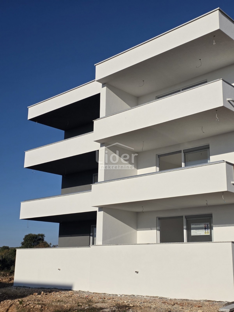 Appartamento NOVALJA, 253.000 €