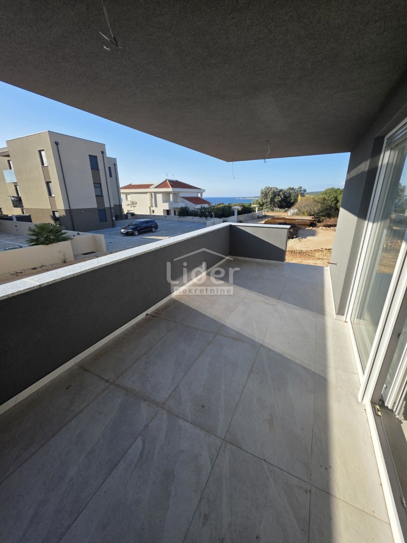 Appartamento NOVALJA, 333.000 €