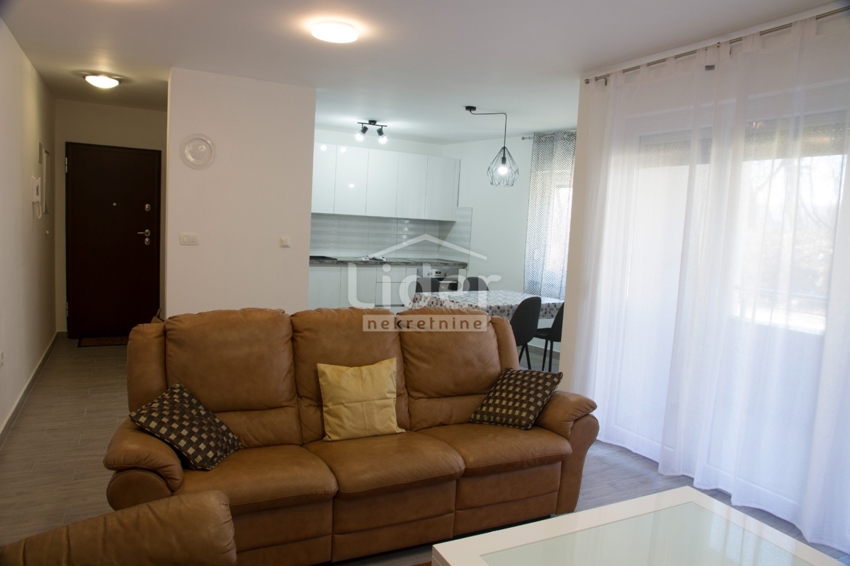 Квартира VIŠKOVO, 450 €