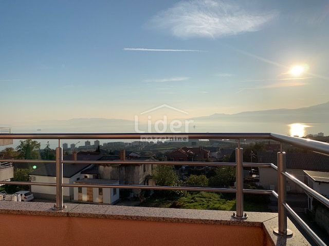 Appartamento RIJEKA, 890 €