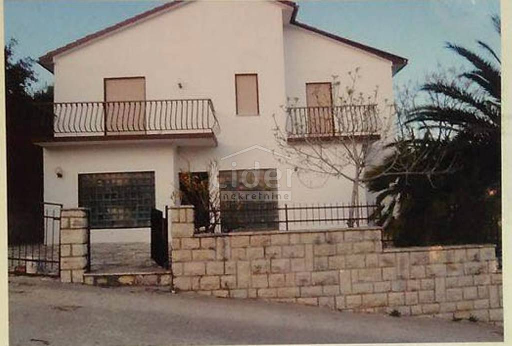 KAMPOR